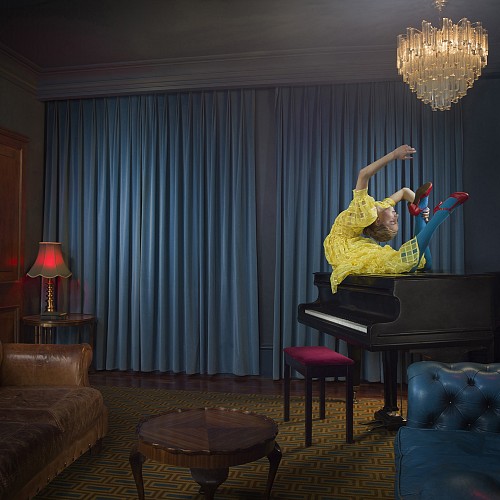 Artist:&nbsp;Julia Fullerton-Batten