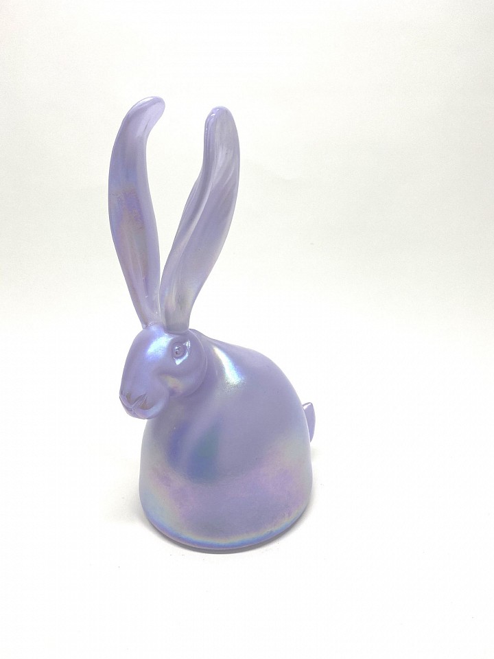 Hunt Slonem, Lilac, 2020
Blown glass sculpture, 15"x7"x9.5"
Unique bunny/lilac
IDW 19
Price Upon Request